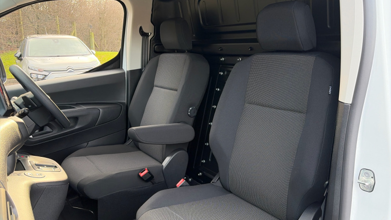 Vauxhall Combo Cargo Combo Electric 100kW Prime 52kWh H1 Van Auto